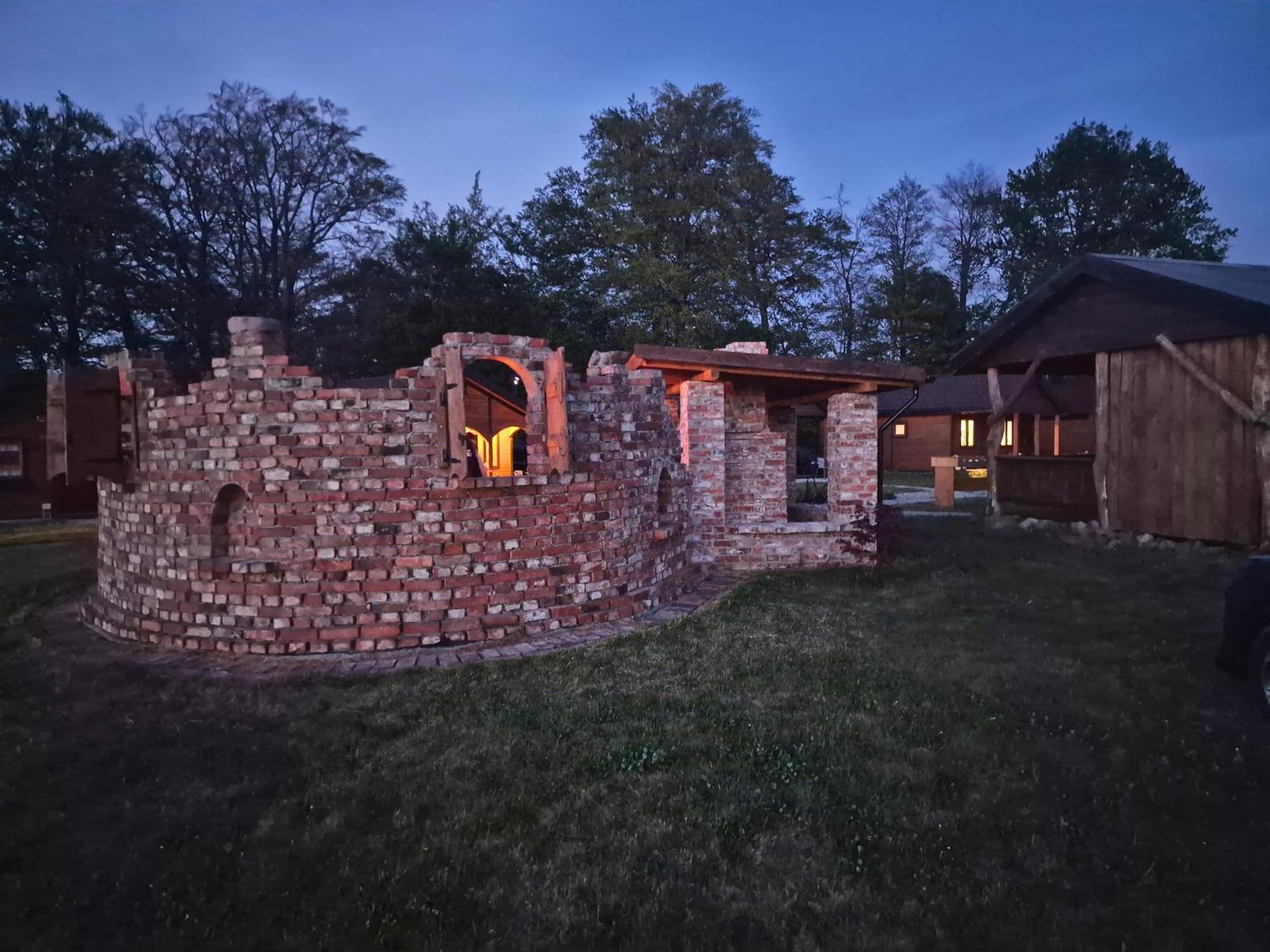 Ranczo Wodnica - Domki Letniskowe, Domki Na Wylacznosc Stolpmünde Exterior foto