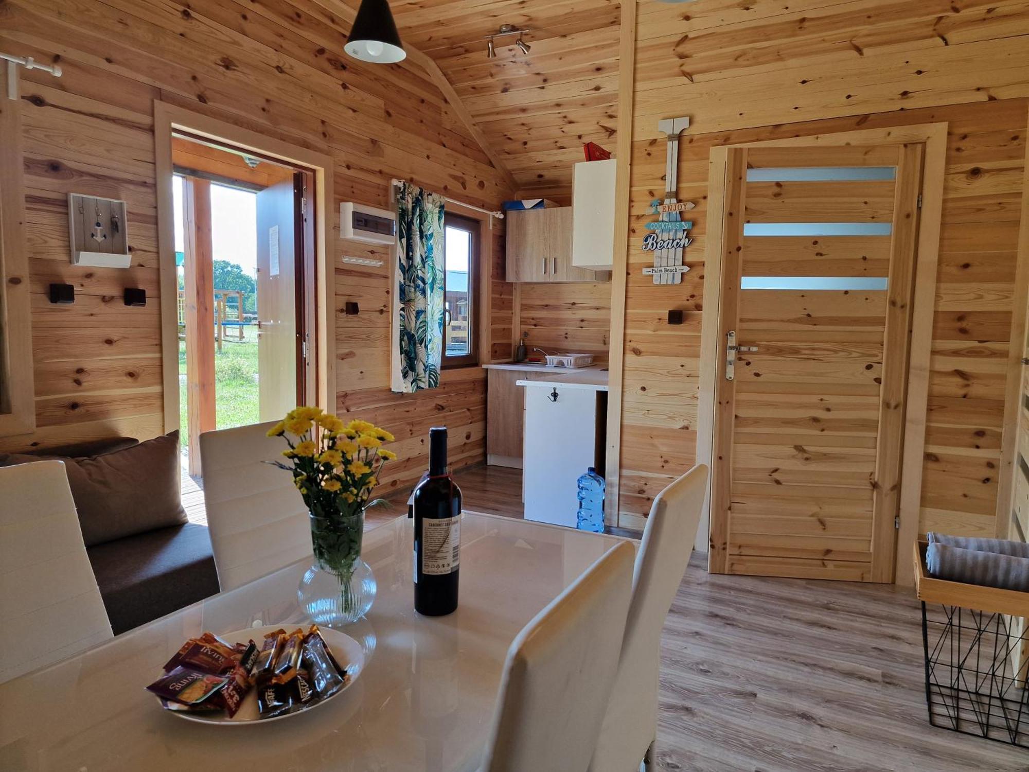 Ranczo Wodnica - Domki Letniskowe, Domki Na Wylacznosc Stolpmünde Exterior foto